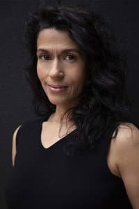 Lavínia Moreira in Entre os Dedos