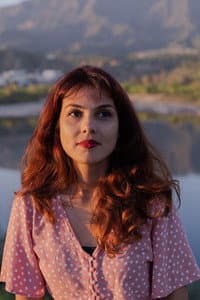 Raissa Estrela in river man