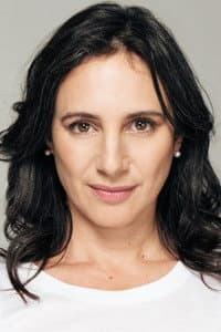 Blanca Lewin in Necesito saber