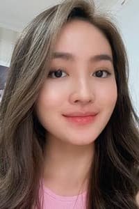 Natasha Wilona in Aku Tahu Kapan Kamu Mati: Desa Bunuh Diri