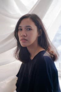 Neysa Ananda in Terikat, Tak Senyawa