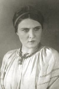 Kateryna Osmialovska in Наталка Полтавка
