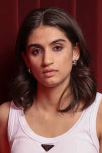 Mia Tharia in CUR:FEW
