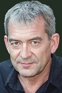 Bertrand Farge in Les Misérables et Victor Hugo : au nom du peuple