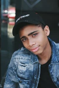 Bryce Xavier in A Bennett Song Holiday