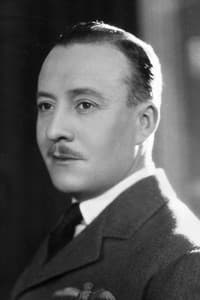 Hugh Wakefield in The Crimson Circle