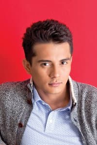 Ejay Falcon in Father Jejemon