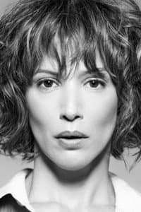 Fernanda Borches in Serial Comic No.1: Fijación