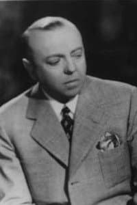 Gustavo Cavero in Los Pérez García