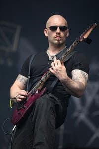 Charles „Ghul” Hedger in Cradle Of Filth: Peace Through Superior Firepower