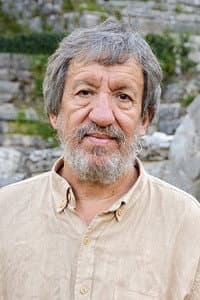 Vasilis Karaboulas in Ησυχία 6–9