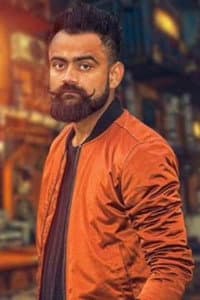 Amrit Maan in Do Dooni Panj