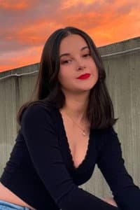 Emma Copenhaver in Obsessed