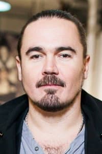 Oleh Mykhailiuta in Лариса Кадочникова. Війна