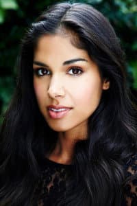Sarah Roberts in After the End