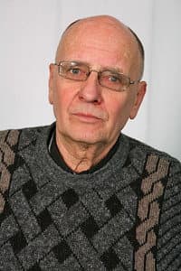 Jānis Dreiblats in Svešajā ostā