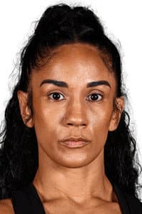 Amanda Serrano in Katie Taylor vs. Amanda Serrano 3