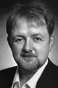 Roger Morlidge in Things to Do Before You're 30