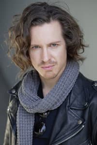 Edwin Gagiano in Broken Darkness