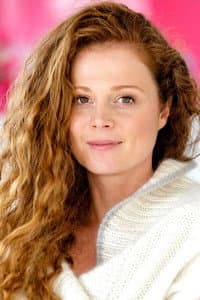 Anja Antonowicz in Westen