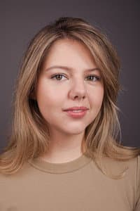 Tatyana Chepelevich in Нашла коса на камень