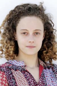 Alice de Lencquesaing in Aimons-nous vivants