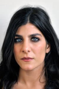 Mina Kavani in Si tu penses bien