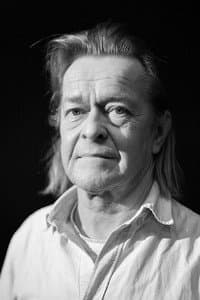 Ola Tuominen in Punainen kohina
