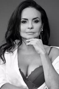 Luiza Tomé in Nunca Fomos Tão Modernos