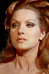 Helga Liné in Estigma