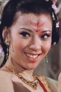 Jenny Liang in Eva nera
