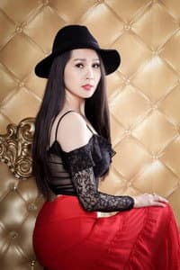 Minh Thư in Lấy Vợ Sài Gòn