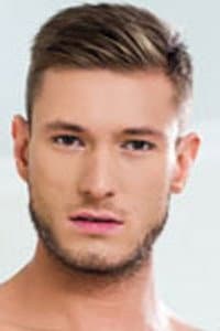 Vlad Larin in Lucas Men 2.0