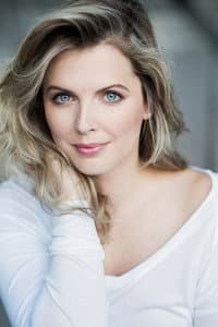 Lise Martin in Premières neiges