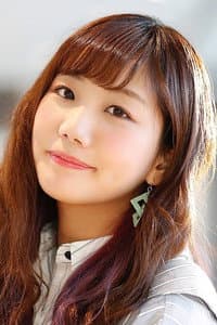 Kaede Yuasa in 異種族レビュアーズ