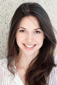 Ariane-Li Simard-Côté in Henry