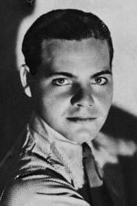 Eddie Quillan in Dark Streets of Cairo