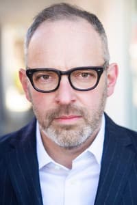 Bryan Pierce in Disconnect