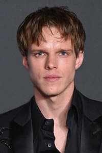 Finn Bennett in The Mouse