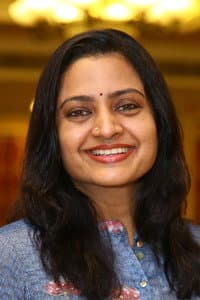 Indraja in Oka Chinna Maata