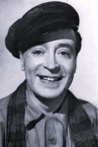 Jimmy O'Dea in I Captured the King of the Leprechauns