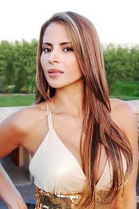 Estefanía Gómez in El final del paraíso