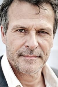 Frédéric van den Driessche in Les Mystères du Bois Galant