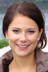 Ivana Korolová in Marie en de 12 maanden