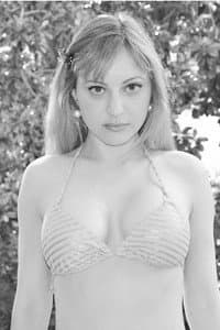 Naomi Elizabeth in Valentine
