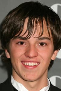 Seth Adkins in Becoming Eduardo