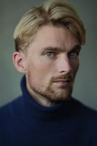 Nicklas Kingo in Månebrand