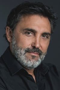 Antonio Cantos in Caníbales