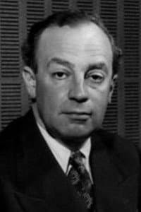 Edgar Lustgarten in The Blazing Caravan