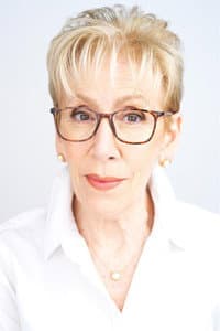 Donna Del Bueno in As I Stand